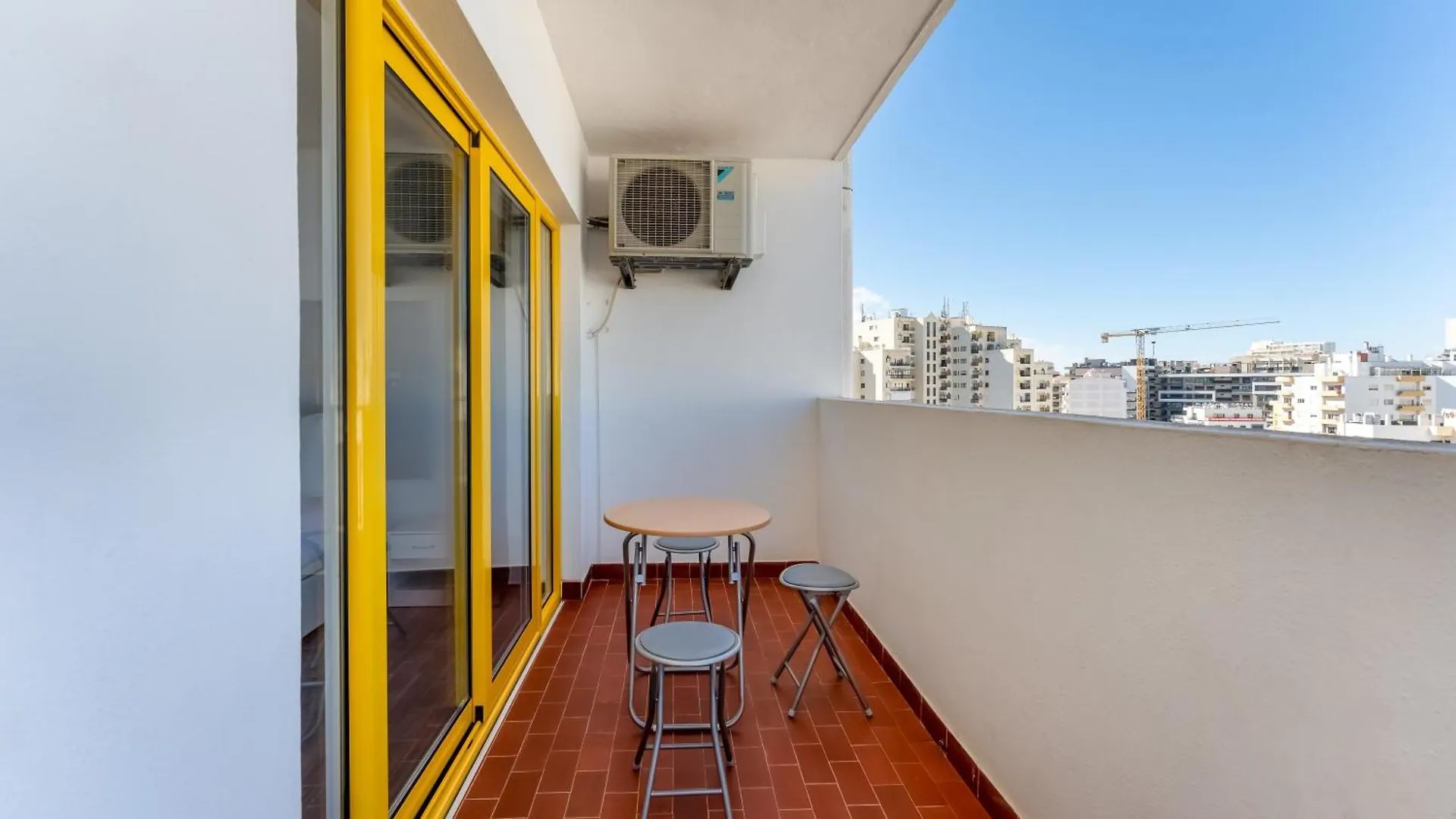 Apartamento Red Velvet 1 Bdr Flat With Balcony By Lovelystay Portimão