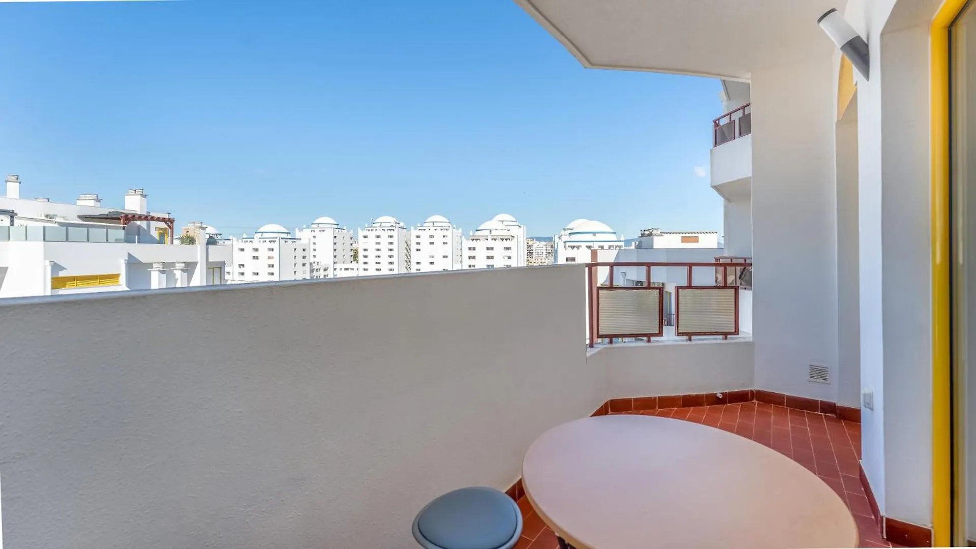 Red Velvet 1 Bdr Flat With Balcony By Lovelystay Portimao 0*,  Portugal